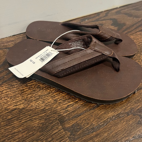 Old Navy Brown Leather Sandels - Size 12-13 - Picture 1 of 5